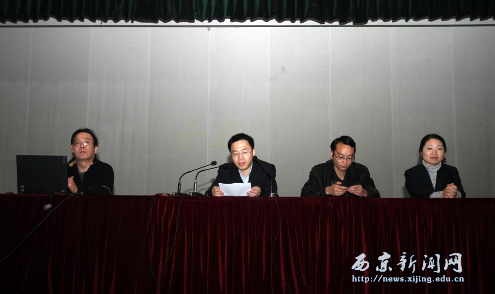 吴江经济技术开发区招聘会在小礼堂举行