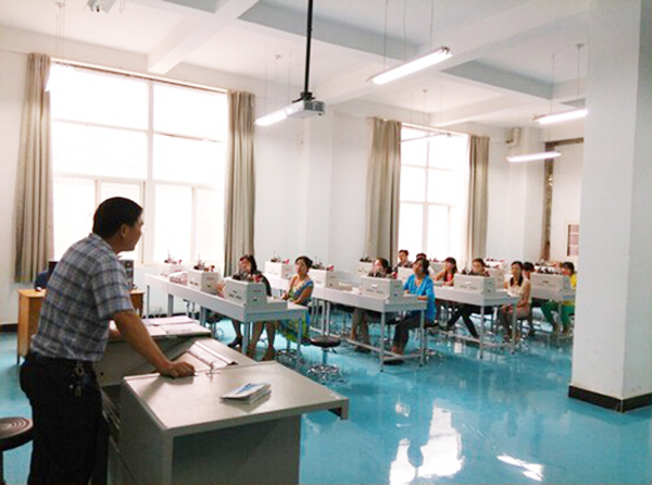 【控制工程学院】提升青年教师学术水平专题讲座举行