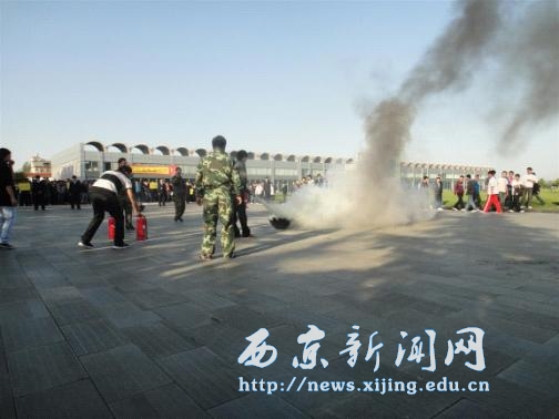 多种方式加强自考生教育管理