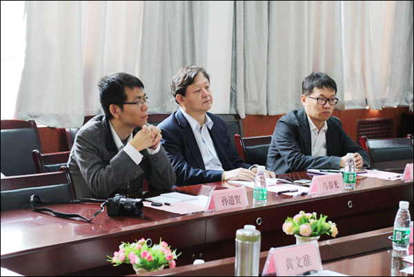 天津理工大学中环信息学院来访我校