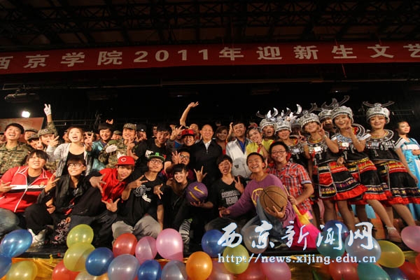 2011年迎新生文艺晚会举行