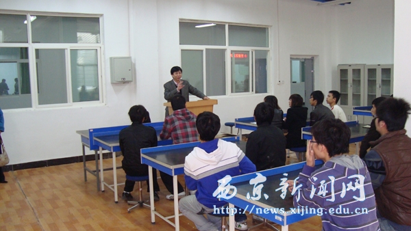 我校与霍威电源联合实训室揭牌仪式举行