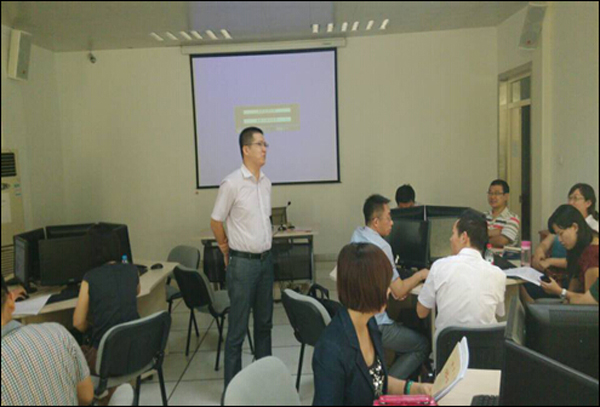 【经济贸易系】目标管理提高教师工作绩效