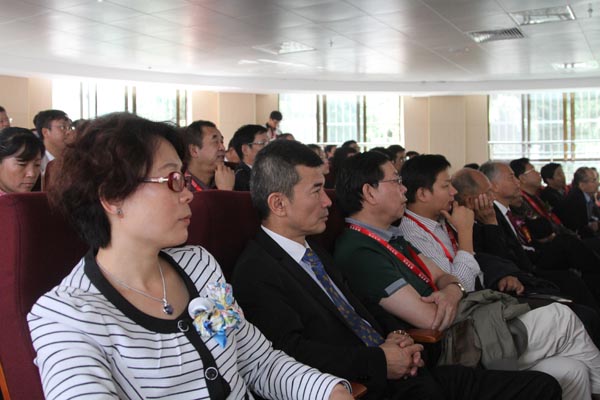 我校建校20周年办学成果展庆典隆重举行