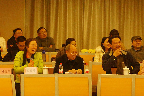 校园文化建设之灯箱诗词比赛圆满落幕