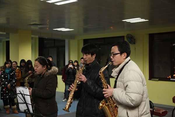 公共艺术教育中心实践选修课程学期汇报展演举行