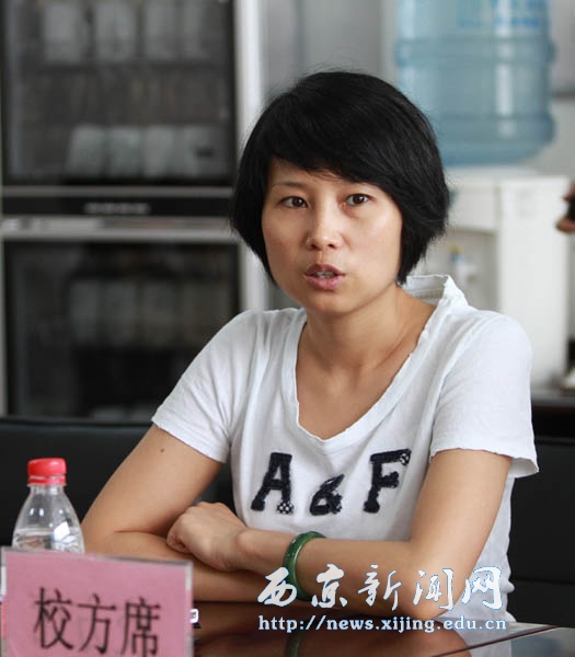 上海市教委党委副书记高德毅一行来我院考察