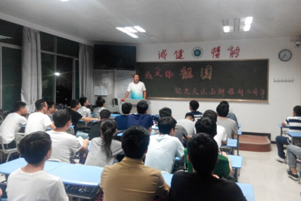 允能社区纪念建党节系列纪念活动举行