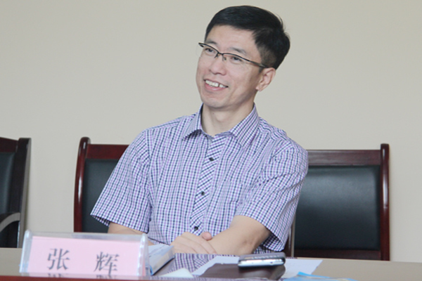 国外企业来校访问并洽谈合作事宜