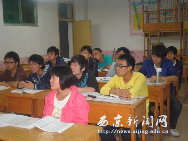 【机电工程系】新转入学生举行欢迎仪式