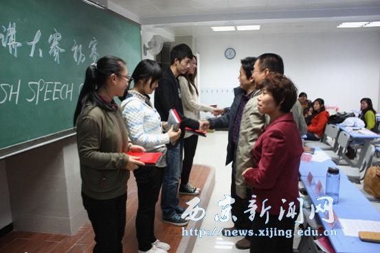 外研社杯全国英语大赛选拔赛进行