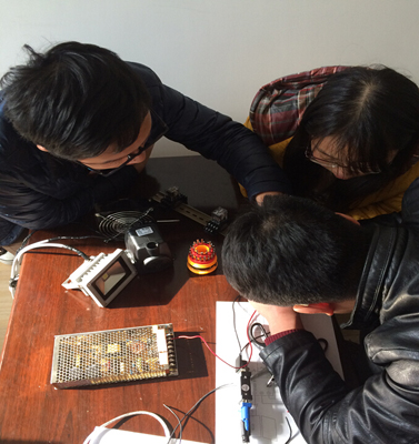 【电子信息工程系】提高学生实践能力