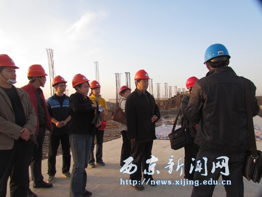 【工程技术系】领导看望土木专业实习生