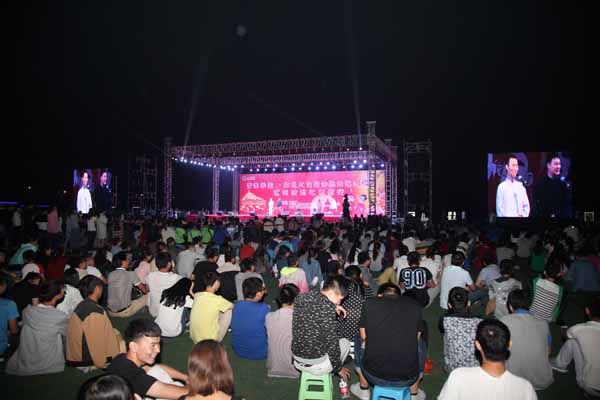 传统曲艺进校园之西京行晚会举行