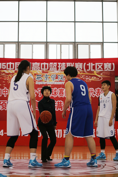 中国高中篮球联赛在我校开赛