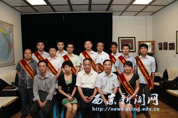 大学生建功立业先进事迹报告会举行