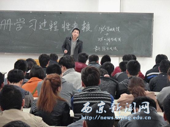 文理学院:多措并举办好“两个中心”