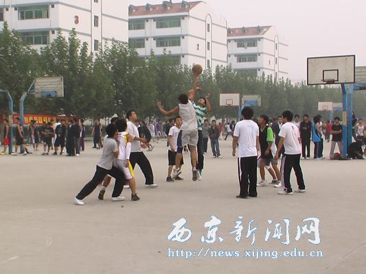 【管理科学系】举办第六届篮球联赛