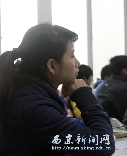 新学期第一天,学校教学井然有序