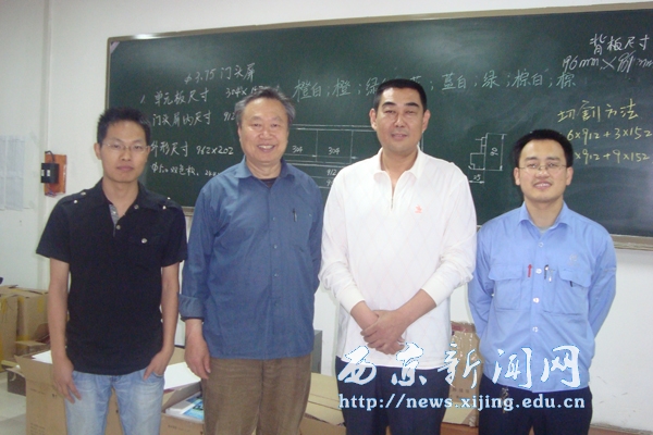 【机电工程系】学生生产LED显示屏纪实