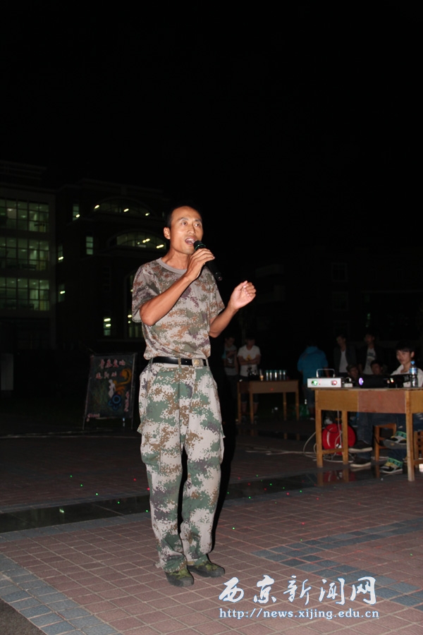 【艺术学院】2012级新生文艺晚会举行