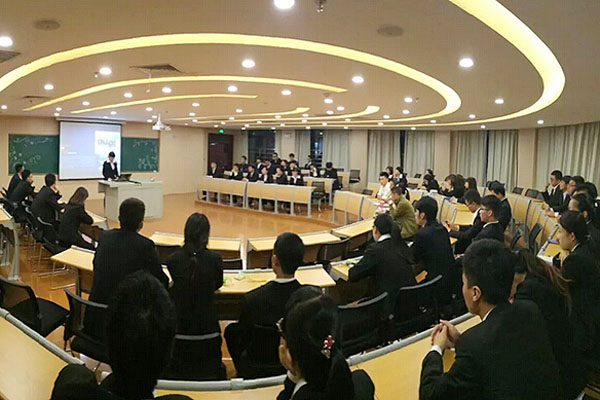 璞玉社区：学生干部竞聘大会举行