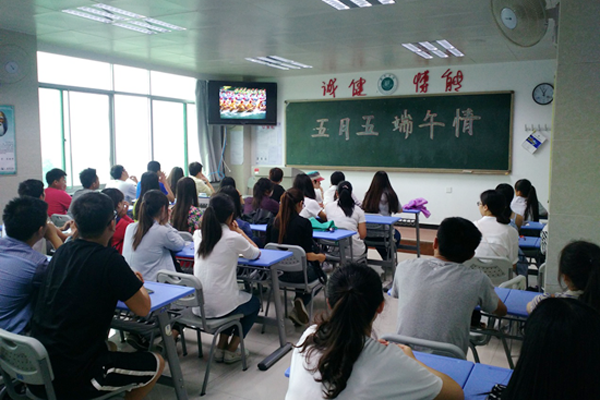 西京学子多项活动庆端午