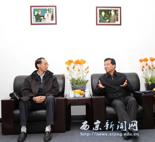 外交官联谊会副会长周晓沛来校考察访问