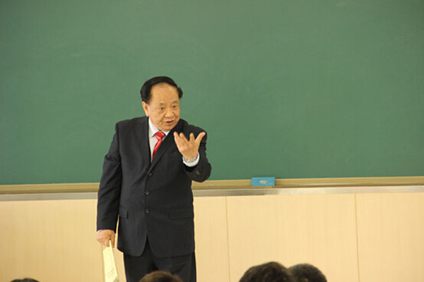 任汝芬教授来我校作考研考前冲刺辅导