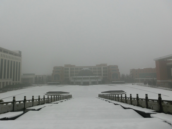 西京园·素雪更胜江南春