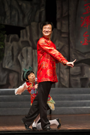 “王木犊专场”校庆演出举行