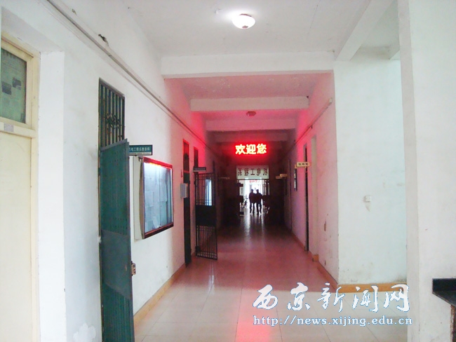 【机电工程系】学生实习作品带给师生更多温馨