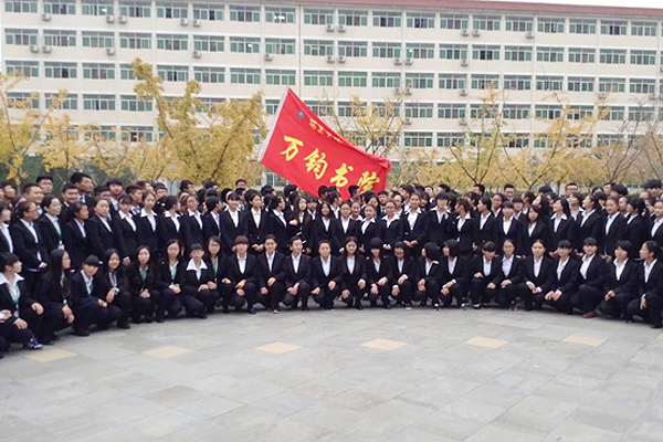 我校三防三停演练预案演习圆满完成