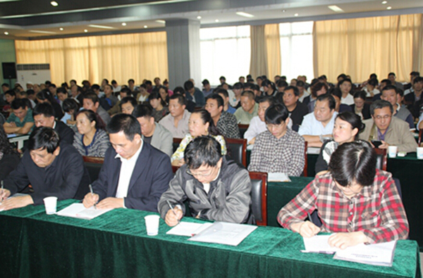 我校荣获2013—2014学年度餐饮服务先进单位