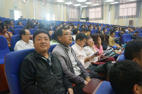 珍惜生命 关注健康健康教育讲座举行