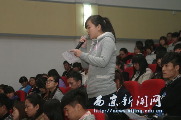 广播电台年度表彰暨新生见面会举行