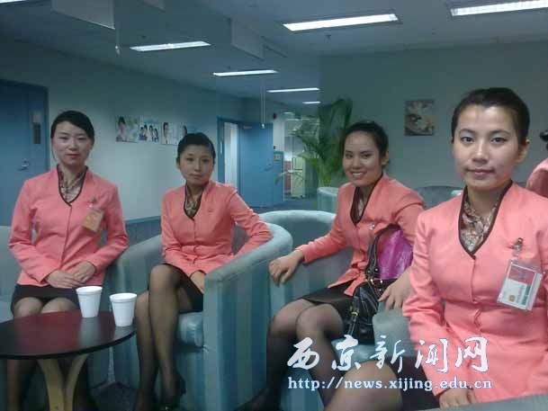 我校毕业生新加坡工作受青睐