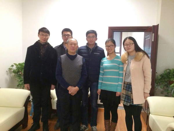 任万钧：努力创办出民办高校研究生会特色
