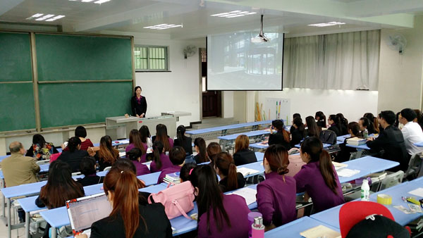 【经管二系】喜达屋班体验酒店交流会举行