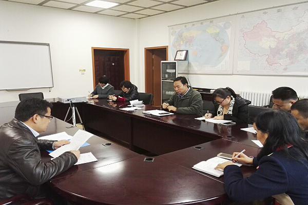 行政机关第一党总支第二支部召开“三严三实”专题教育座谈会