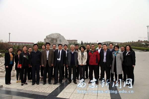 省高校专家组指导工作汇报会举行