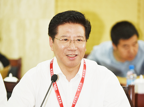 专家学者聚西安 议民办高校发展