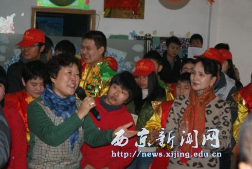 【艺术学院】青年学子走近阳光家园