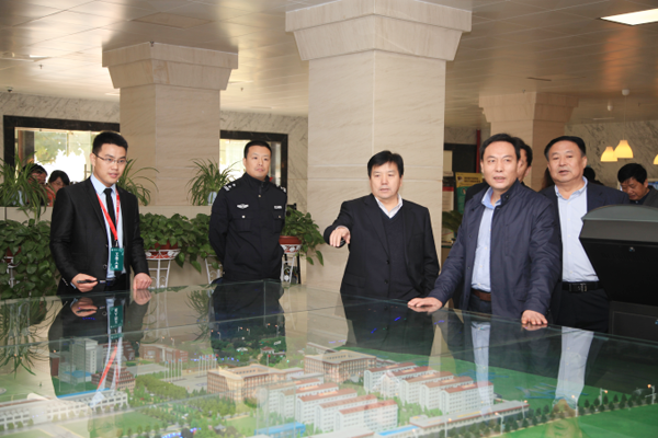 省平安校园专家组来我校复查验收