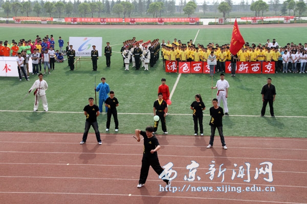 我校第十届春季田径运动会圆满闭幕