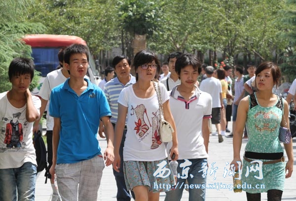西京学院2010级新生报到工作启动