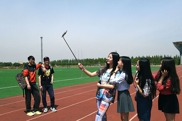 媒体聚焦:西京学院 春风化雨润桃李