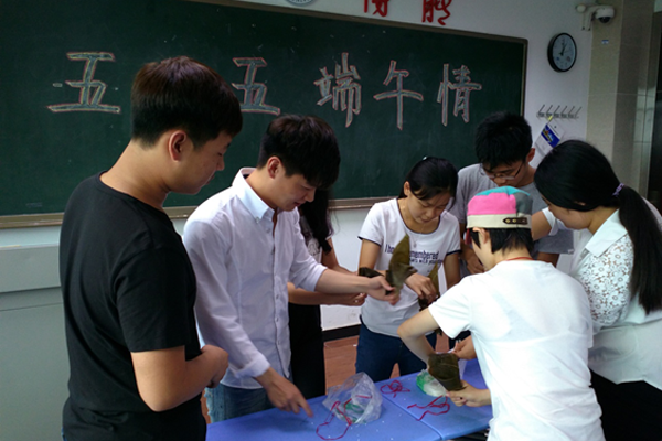 西京学子多项活动庆端午