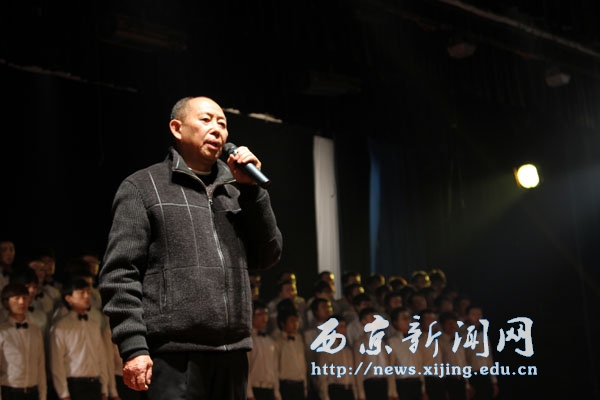 师生共庆元旦佳节文艺晚会举行