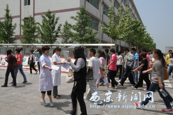 【神禾公司】门诊部举办春季常见病咨询会